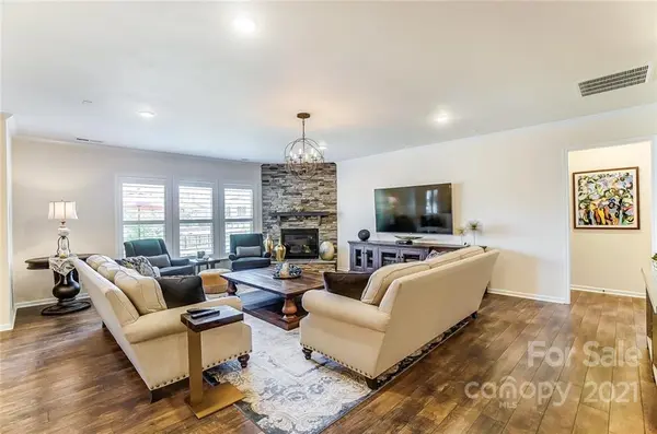 12422 Current DR, Charlotte, NC 28278