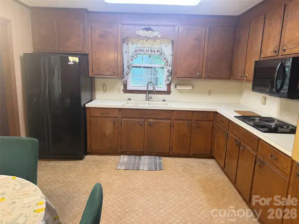 511 E Church ST, Kershaw, SC 29067