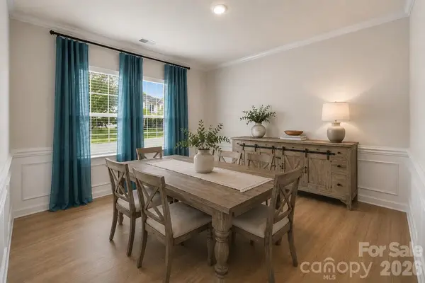 3348 Laurel Oak LN, Gastonia, NC 28056