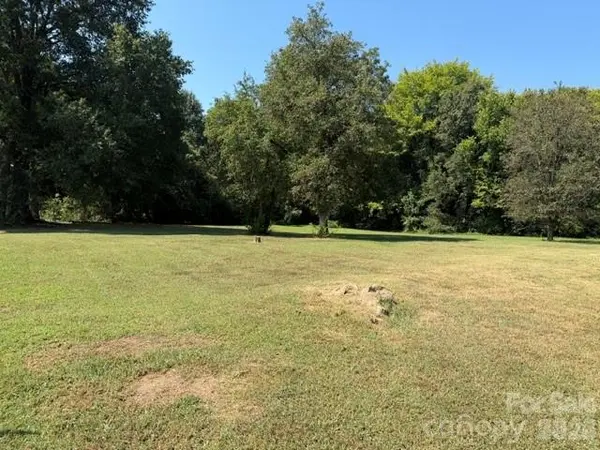 1722 Unity DR, Statesville, NC 28625