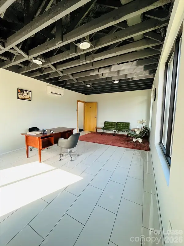 274-A Catawba AVE, Old Fort, NC 28762