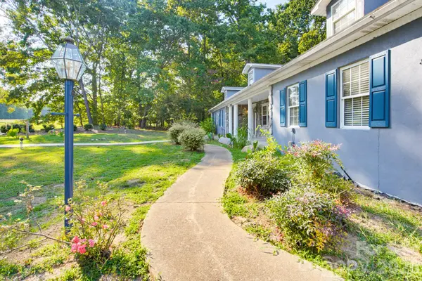 1011 Tarlton DR, Shelby, NC 28150
