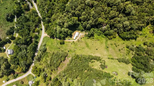 376 Lower Flat Creek RD, Alexander, NC 28701