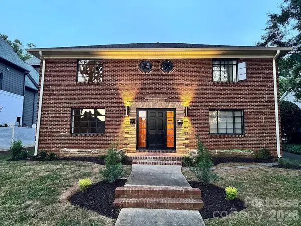 1221 S Kings DR #1, Charlotte, NC 28207