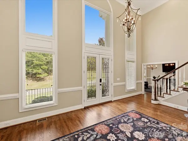 5427 Old Course DR, Charlotte, NC 28277