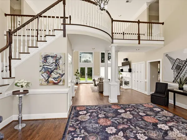 5427 Old Course DR, Charlotte, NC 28277