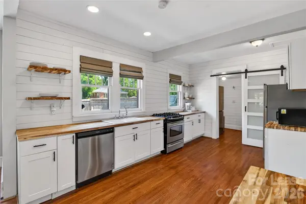 405 Walnut AVE, Charlotte, NC 28208