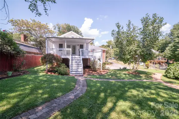 115 N Chestnut ST, Morganton, NC 28655