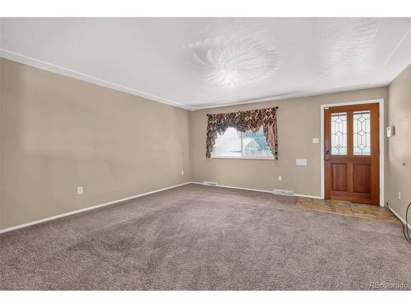 5370 Nolan, Arvada, CO 80002