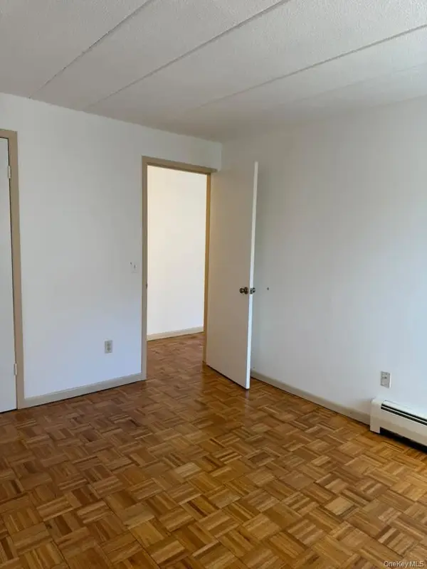 134-46 Maple AVE #5B, Flushing, NY 11355