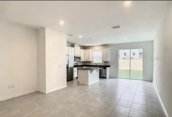 1152 LAKESHORE BREEZE PL, Kissimmee, FL 34747