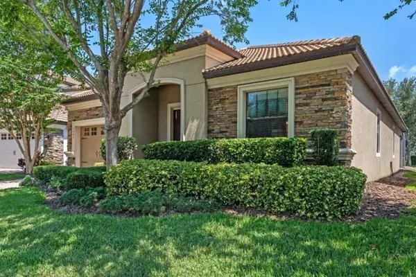 1442 MOON VALLEY DR, Davenport, FL 33896