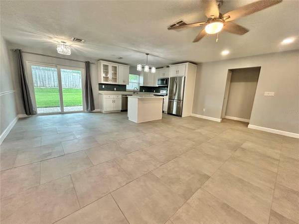 1444 OVERCASH DR, Dunedin, FL 34698