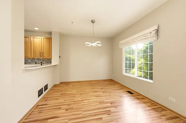 2051 Village View DR, Yorkville, IL 60560