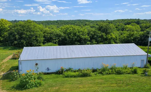 55616 State Highway 57, West Concord, MN 55985