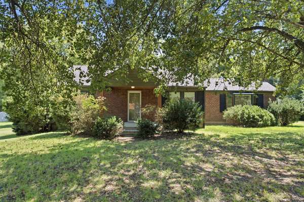 2310 Milton Dr, Nashville, TN 37216
