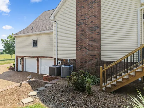 625 Double Log Cabin Rd, Lebanon, TN 37087
