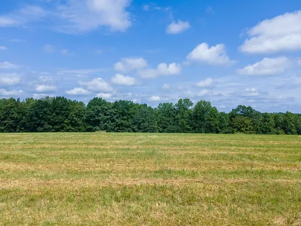 1 Weakley Loop Rd, Ethridge, TN 38456