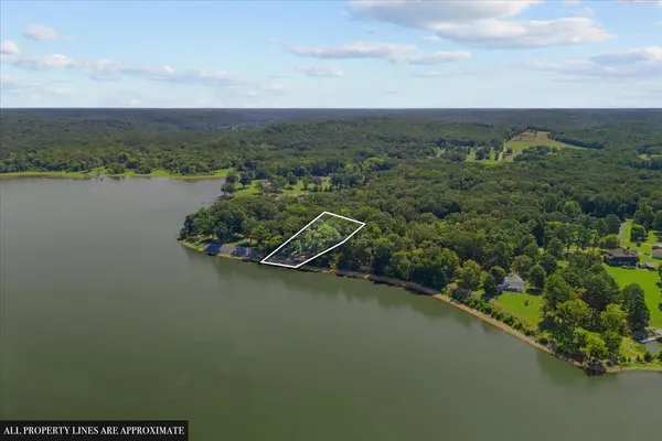 785 Wisteria Lane, Waverly, TN 37185