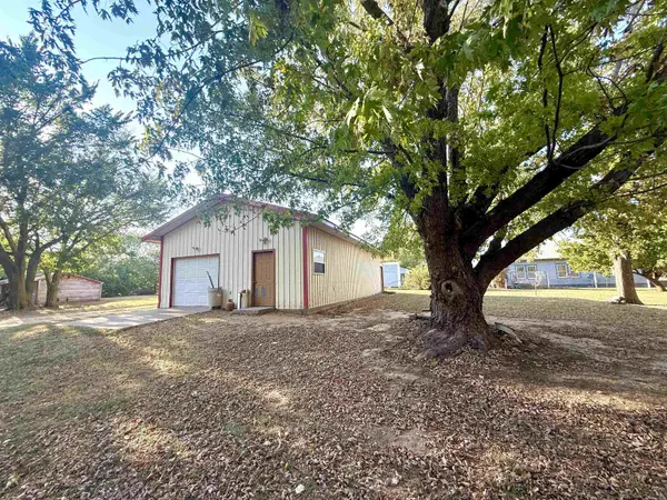 405 N Harper, Attica, KS 67009