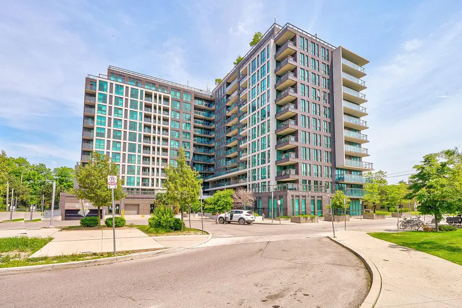 80 Esther Lorrie DR #715, Toronto W10, ON M9W 4V1