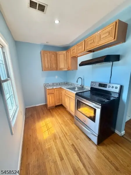 40-42 Raymond Ter, Elizabeth City, NJ 07208