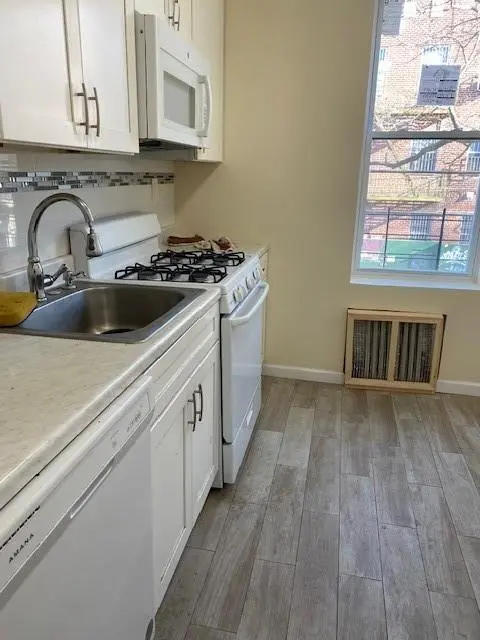 120 Avenue T, Brooklyn, NY 11223