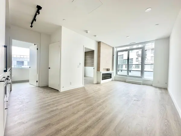 1050 Eastern AVE #804, Toronto E01, ON M4L 0B7