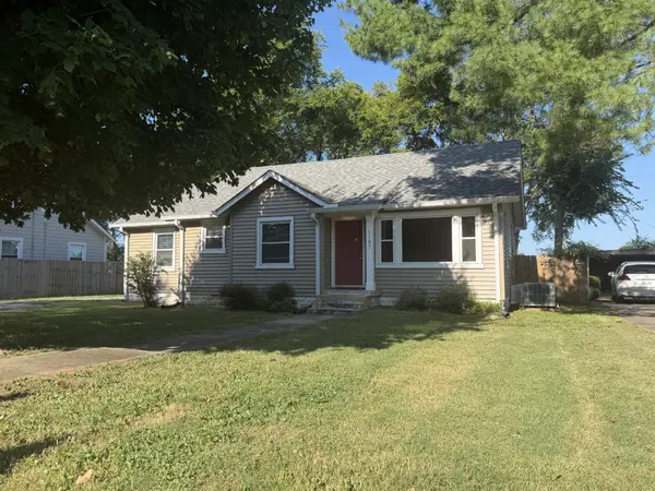 1107 Leaf Ave, Murfreesboro, TN 37130