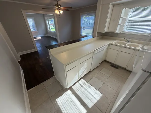 1107 Leaf Ave, Murfreesboro, TN 37130