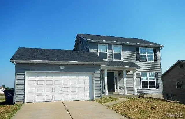 2295 Paige Marie DR, Warrenton, MO 63383