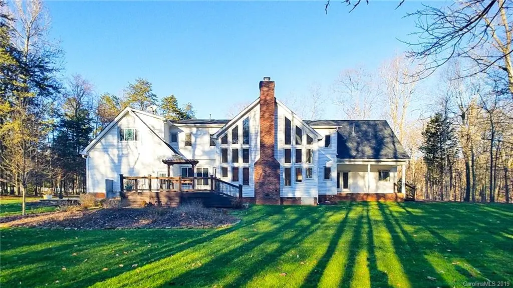 9309 Hood RD, Charlotte, NC 28215