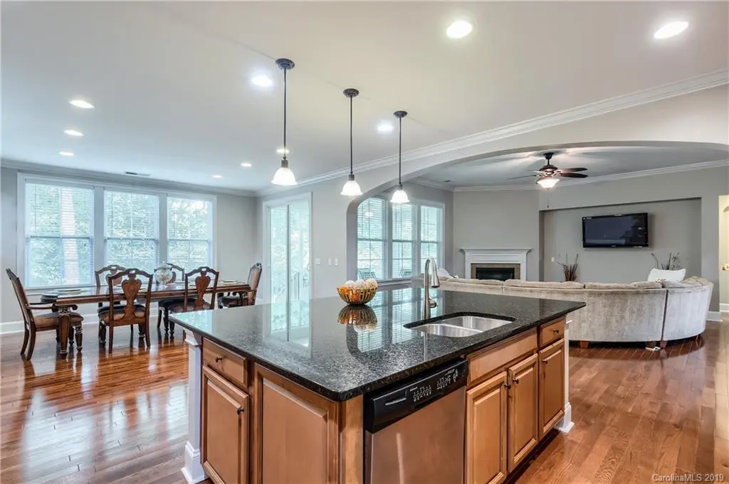 12632 Elkhorn DR, Charlotte, NC 28278