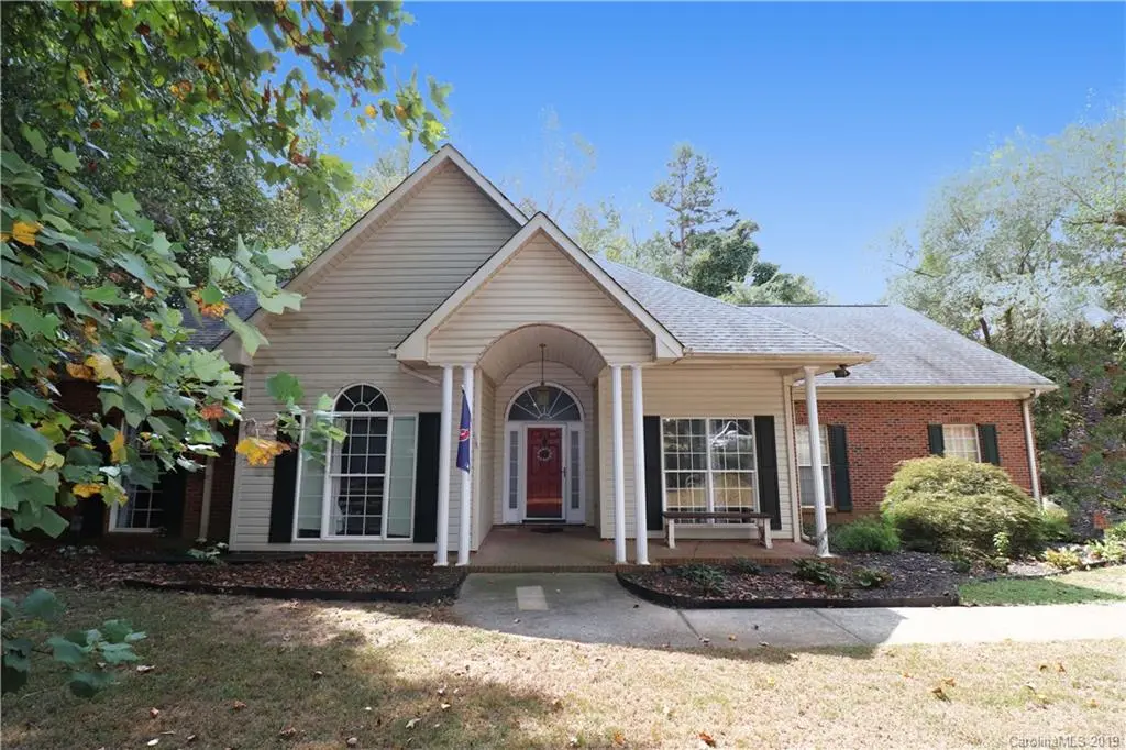 513 Bridgestone CT, Gastonia, NC 28056