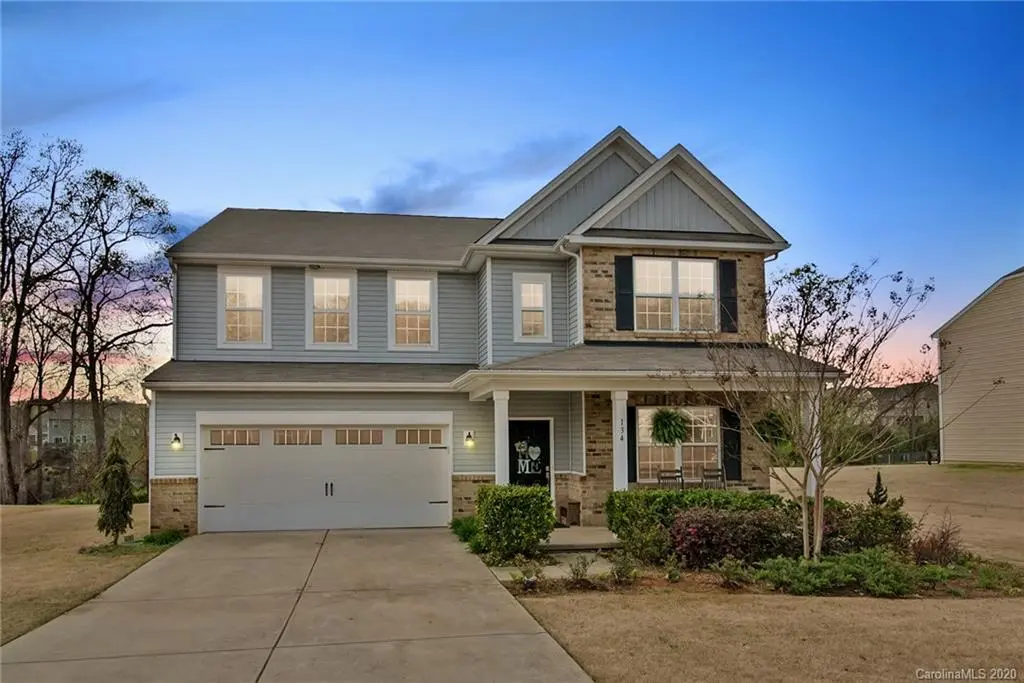 134 Bay Laurel DR, Mooresville, NC 28115