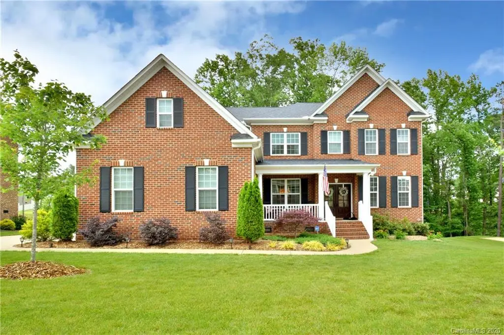 8831 Tarrington DR, Harrisburg, NC 28075