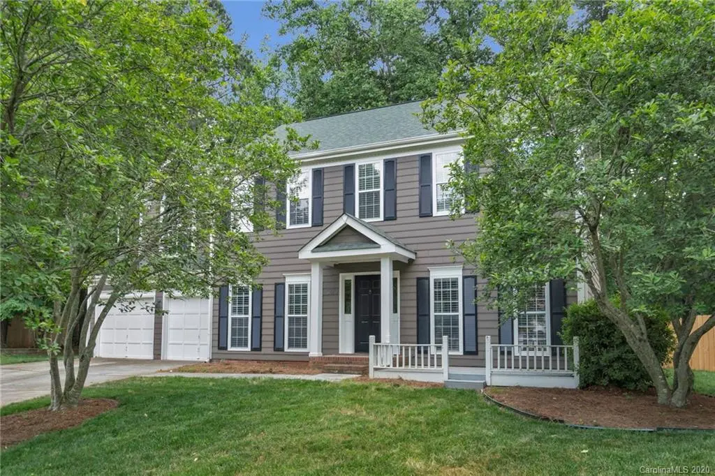 3519 Crescent Knoll DR, Matthews, NC 28105