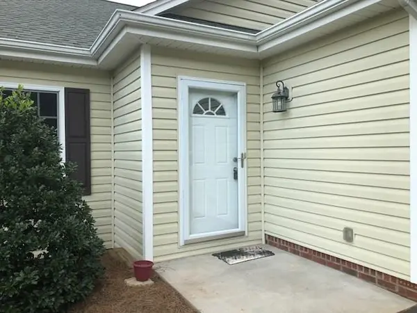 2481 Taylorsville RD, Lenoir, NC 28645