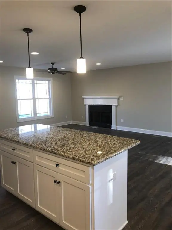 1150 24th Avenue PL NE, Hickory, NC 28601