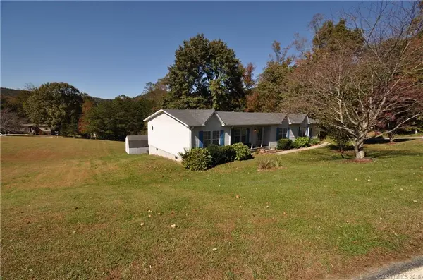 30 Candler Knob RD, Asheville, NC 28806