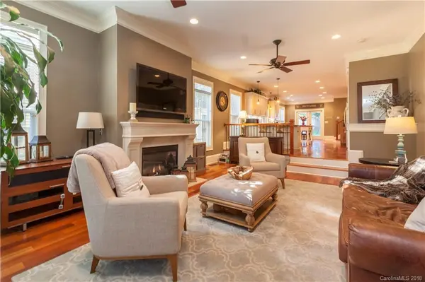 1707 Lombardy CIR, Charlotte, NC 28203