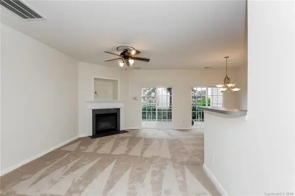 14030 Drake Watch LN, Charlotte, NC 28262