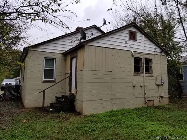 2211 Custer ST, Charlotte, NC 28216