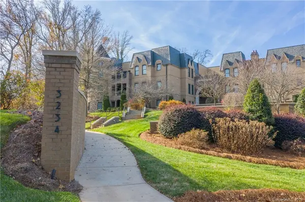 3238 Park RD, Charlotte, NC 28209