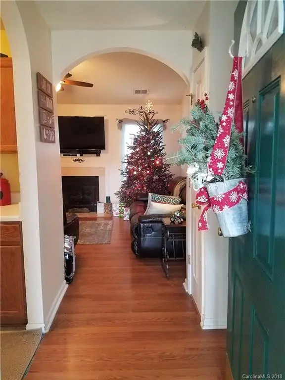 5500 Katherine CT, Dallas, NC 28034