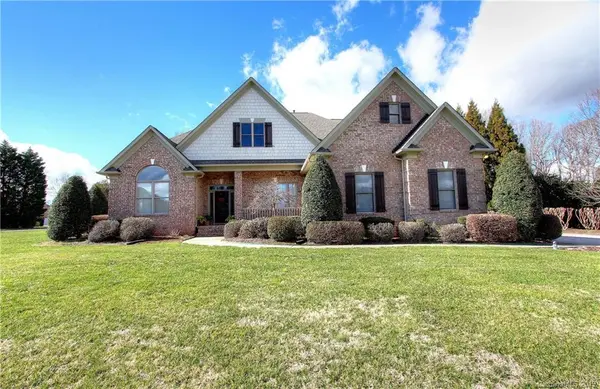 14707 Davis Trace DR, Mint Hill, NC 28227