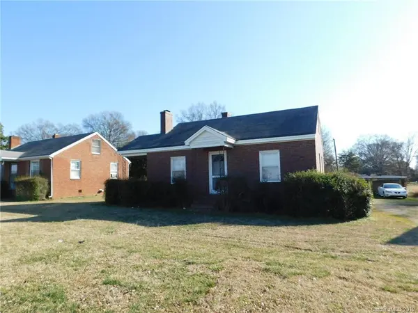 5930 Hickory Grove RD, Charlotte, NC 28215