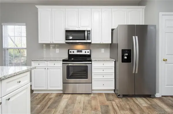 10245 Meadow Crossing LN, Cornelius, NC 28031