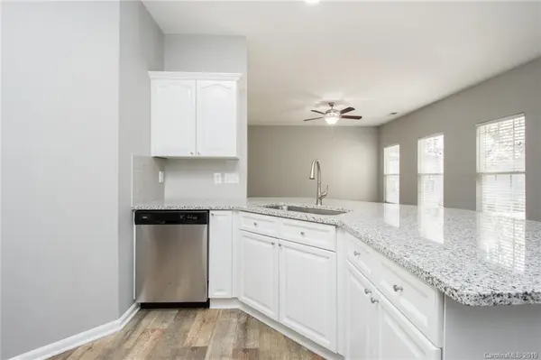 10245 Meadow Crossing LN, Cornelius, NC 28031