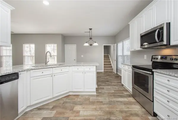 10245 Meadow Crossing LN, Cornelius, NC 28031